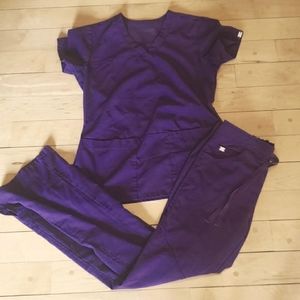 Barco Grey's Anatomy Purple Signature Scrub pants XS and top XS purple scrub set